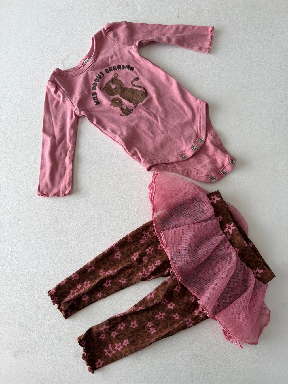 okie dokie - Pink Bodysuit with Brown Floral Tutu Leggings